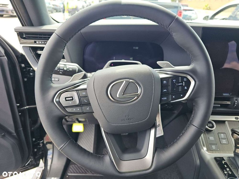 Lexus GX - 12
