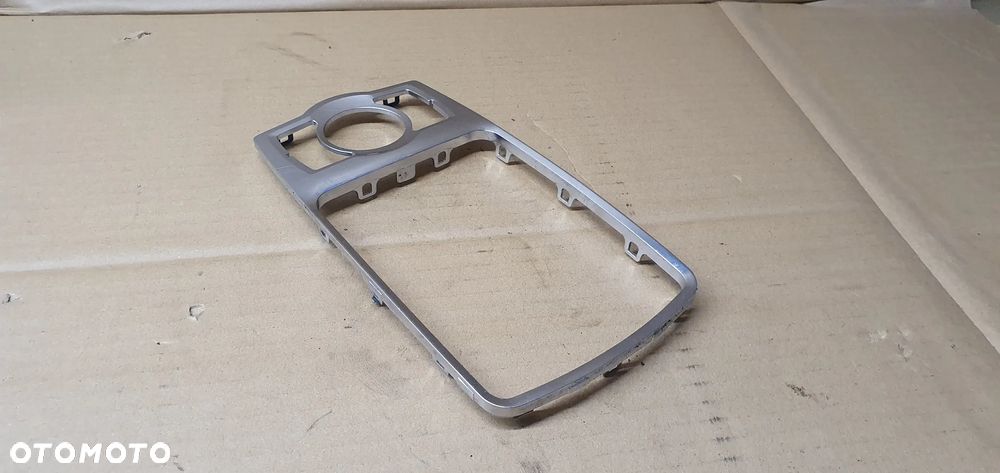 Ramka dekor tunelu zmiany biegów chrom Audi A6 C6 4F0864260A - 3