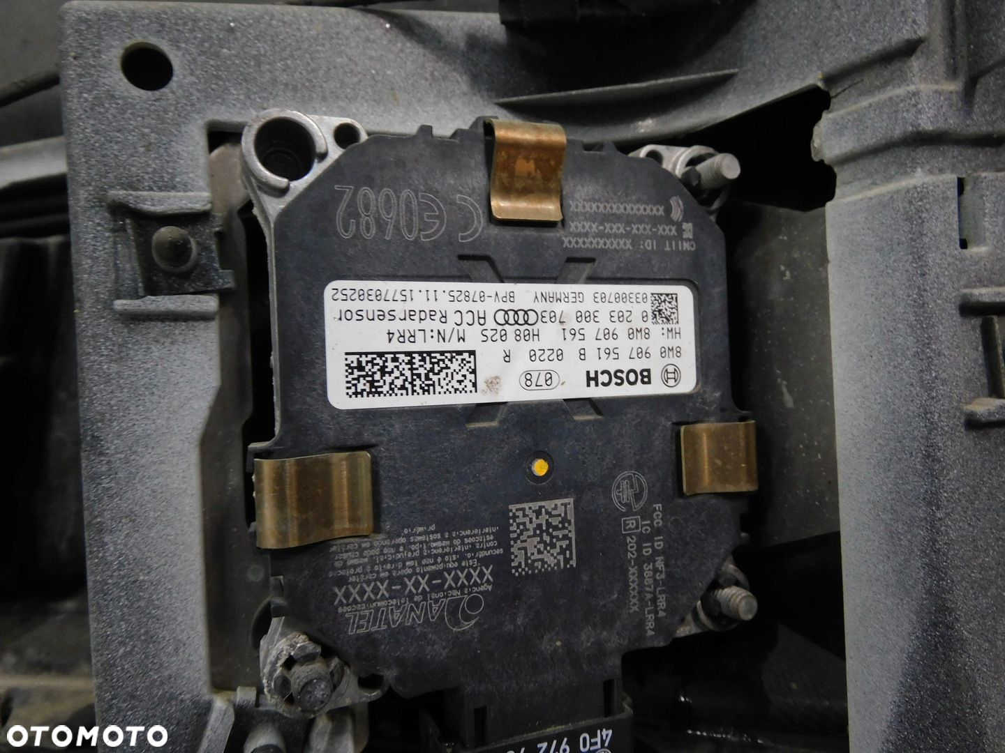 AUDI A4 B9 8W KOMPLETNY PRZÓD ZDERZAK LAMPY MASKA PAS LS9R RADARY - 14