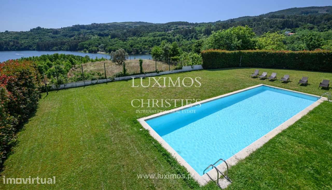 Moradia de luxo moderna com vistas de rio à venda em Penafiel - Grande imagem: 2/25