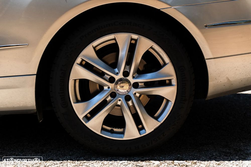 Mercedes-Benz E 220 - 8