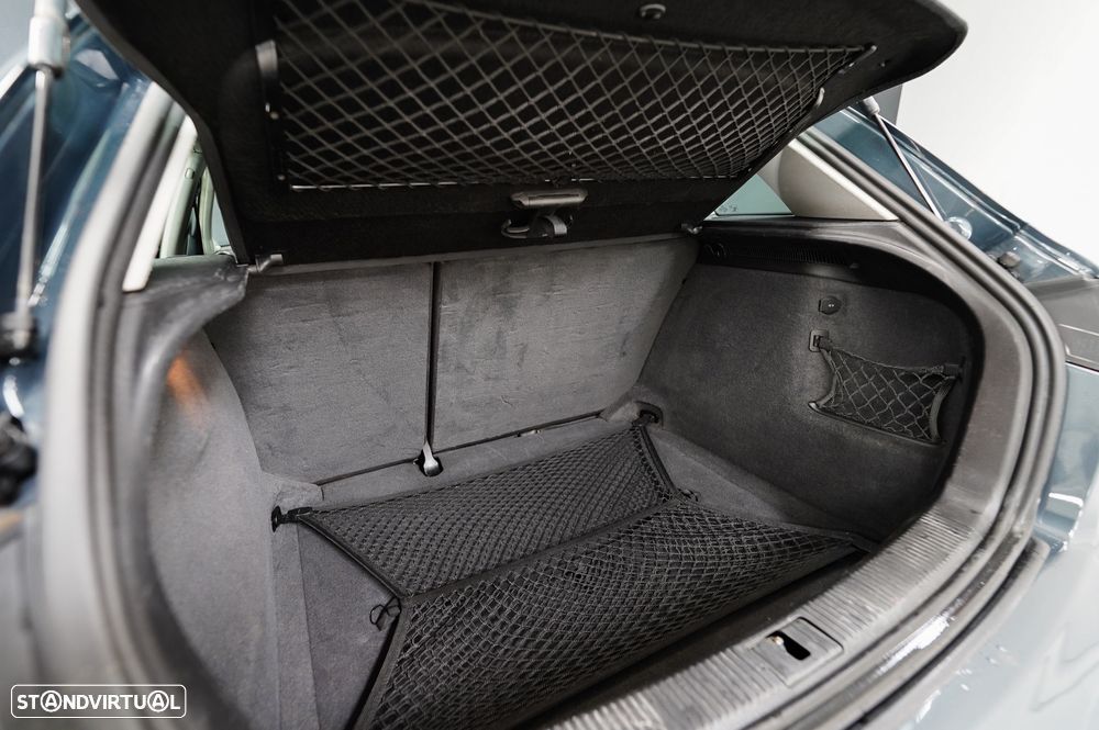 Audi A3 Sportback 1.6 TDI Attraction Business Line - 20