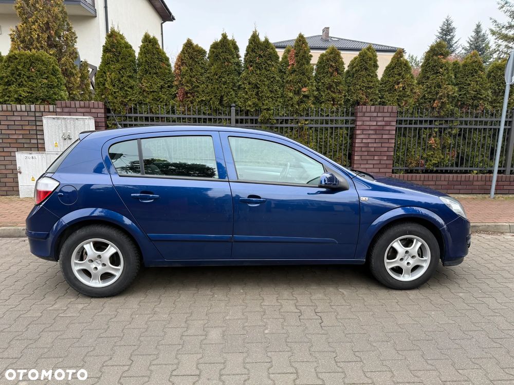 Opel Astra 1.6 - 7