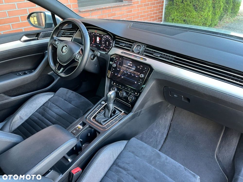 Volkswagen Passat - 7