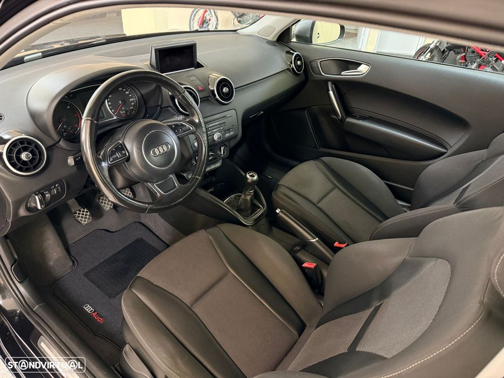Audi A1 1.6 TDI S-line - 5