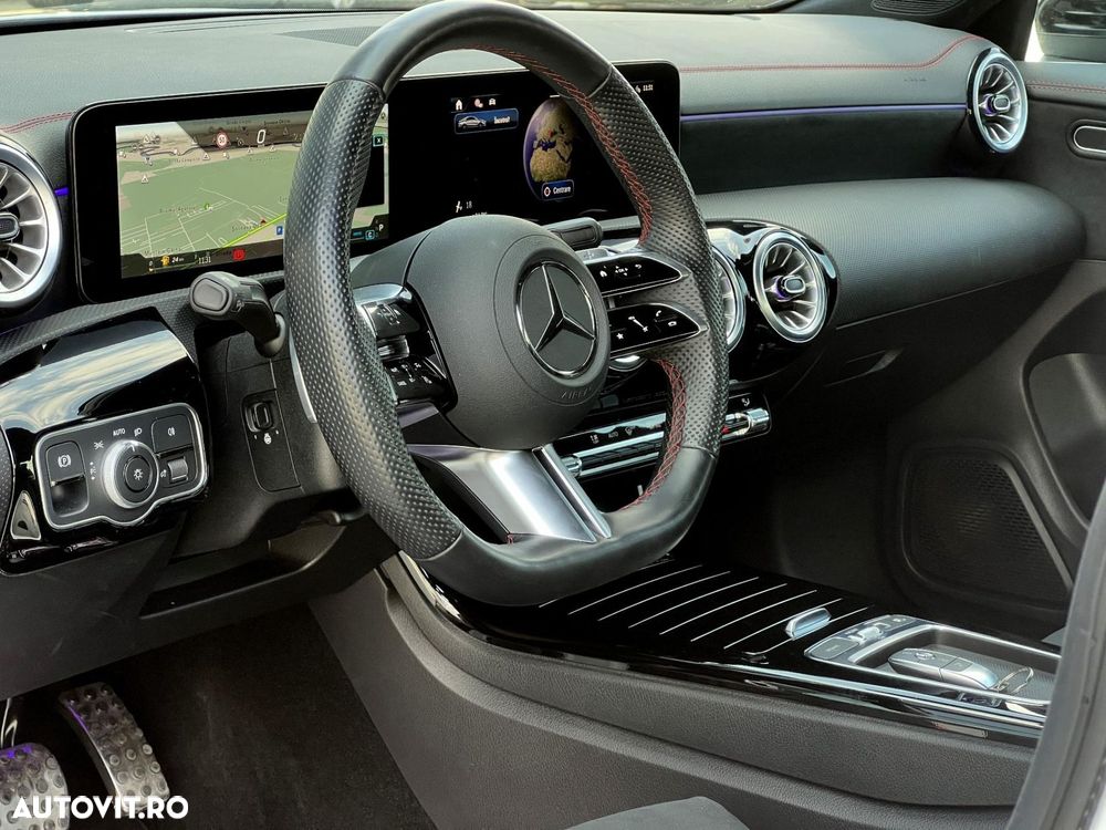 Mercedes-Benz CLA - 12