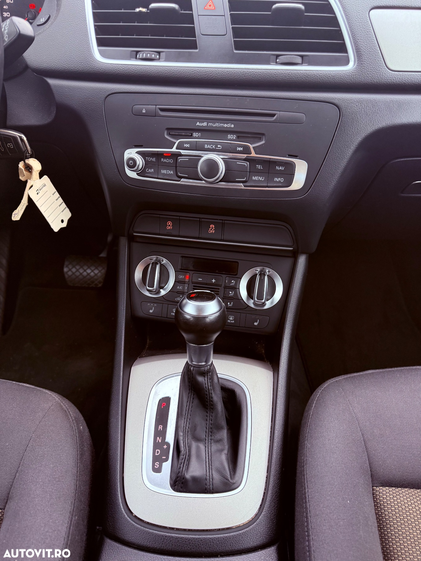 Audi Q3 1.4 TFSI Stronic Design - 38