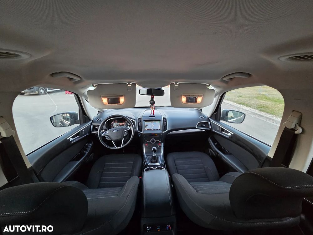 Ford Galaxy 2.0 TDCi Titanium - 16