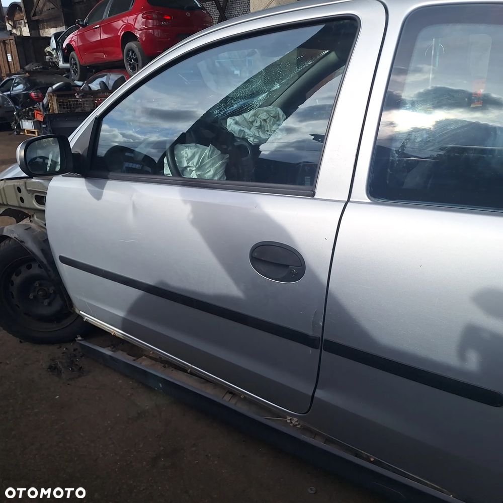 DRZWI PRAWE  LEWE PRZOD CORSA C Z157 3D - 5