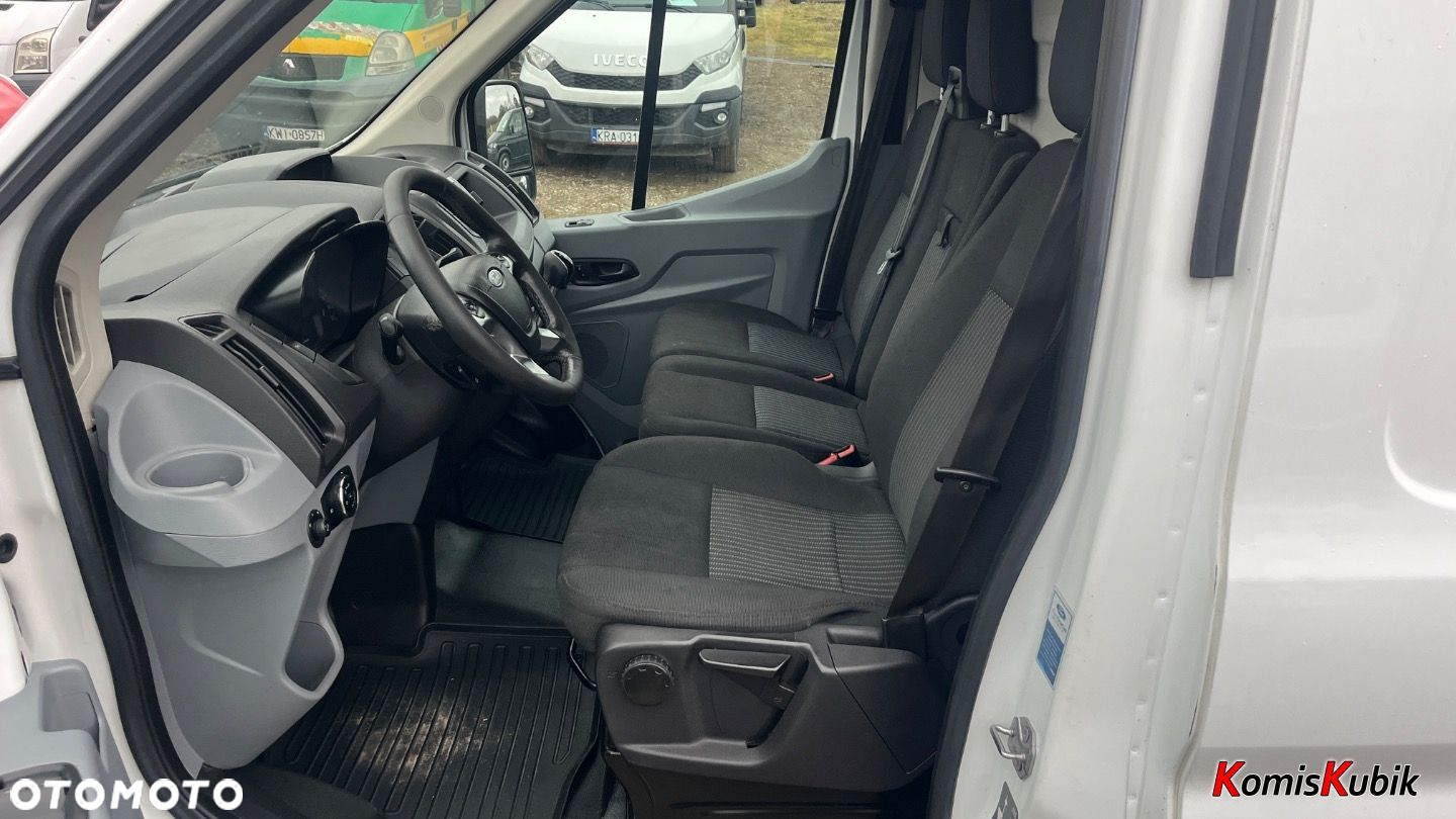 Ford Transit MAX blaszak - 18
