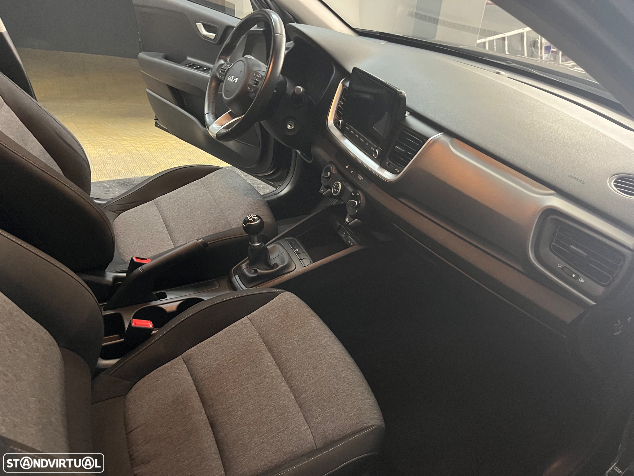 Kia Stonic 1.2 Dynamic - 17