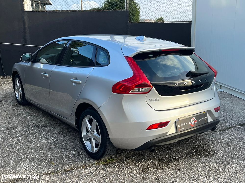 Volvo V40 1.5 T3 Sport Edition Geartronic - 3