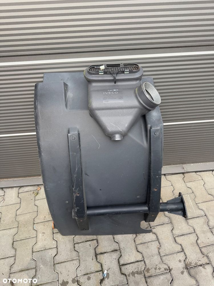 Zakole, błotnik przedni, chlapacz Iveco - 2
