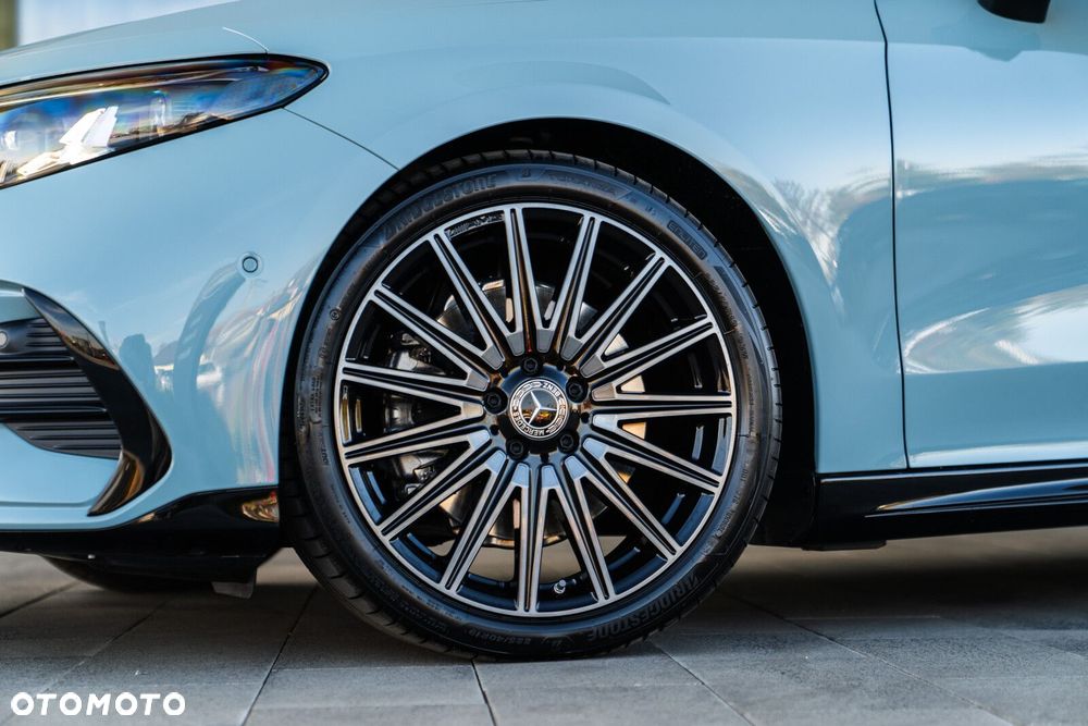 Mercedes-Benz CLA - 6