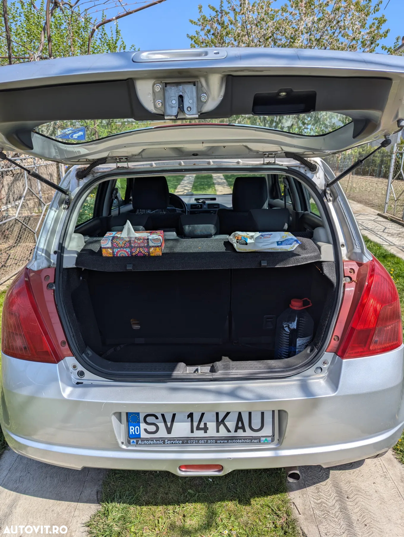 Suzuki Swift 1.3 GS - 6