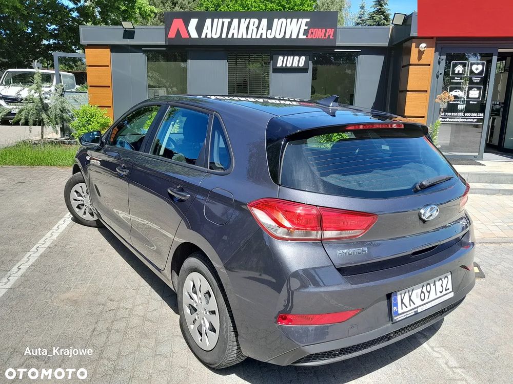 Hyundai i30 1.5 DPI Classic + - 4