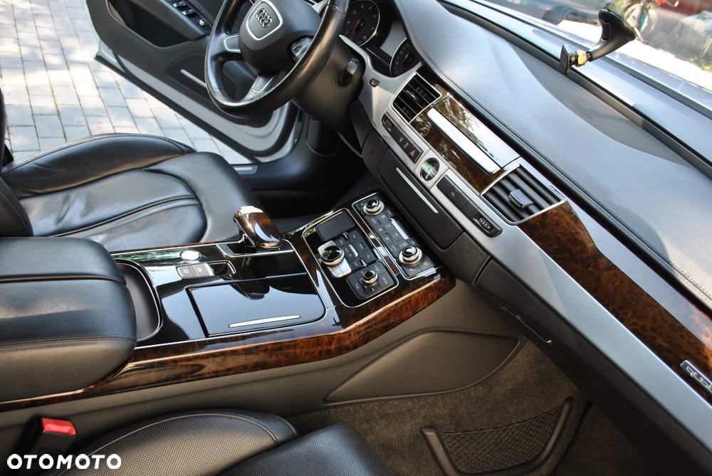 Audi A8 - 15