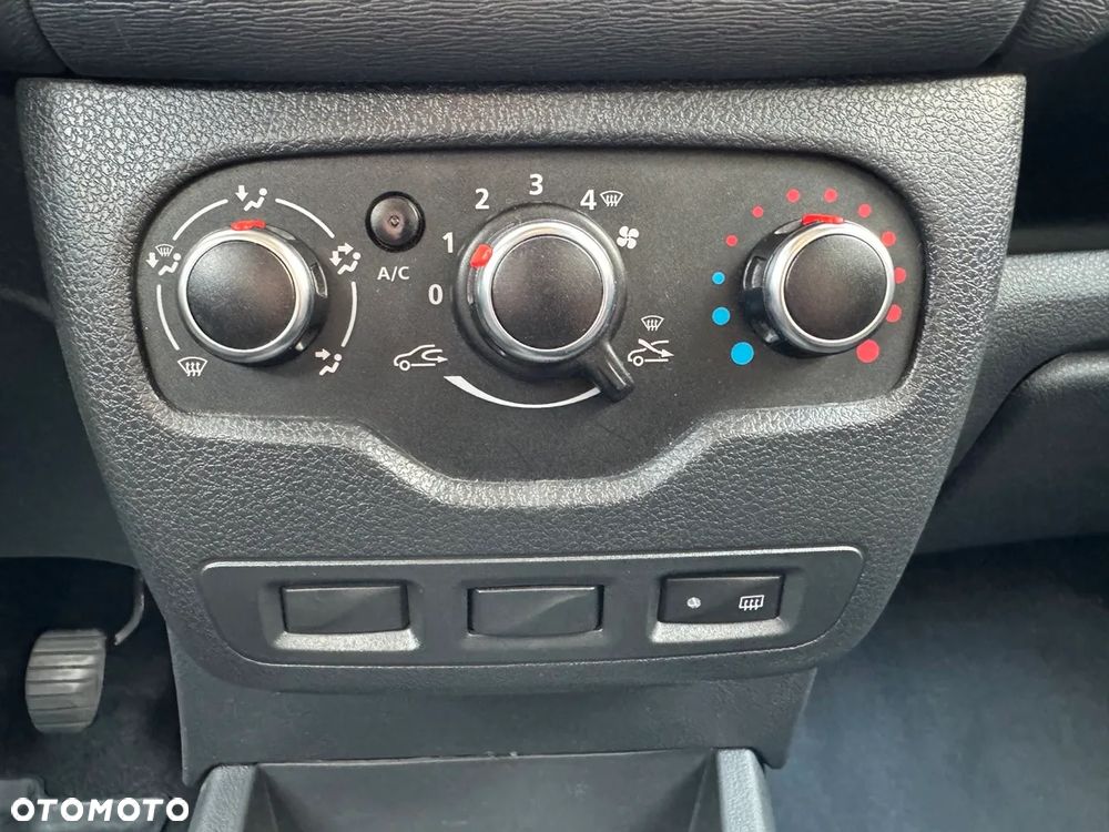 Dacia Dokker 1.5 Blue dCi Laureate - 25