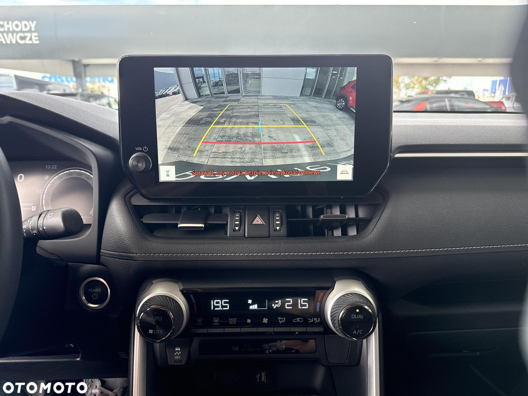 Toyota RAV4 2.5 Hybrid Comfort 4x2 - 18