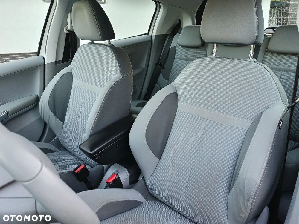 Peugeot 208 120 VTI Automatik Allure - 17