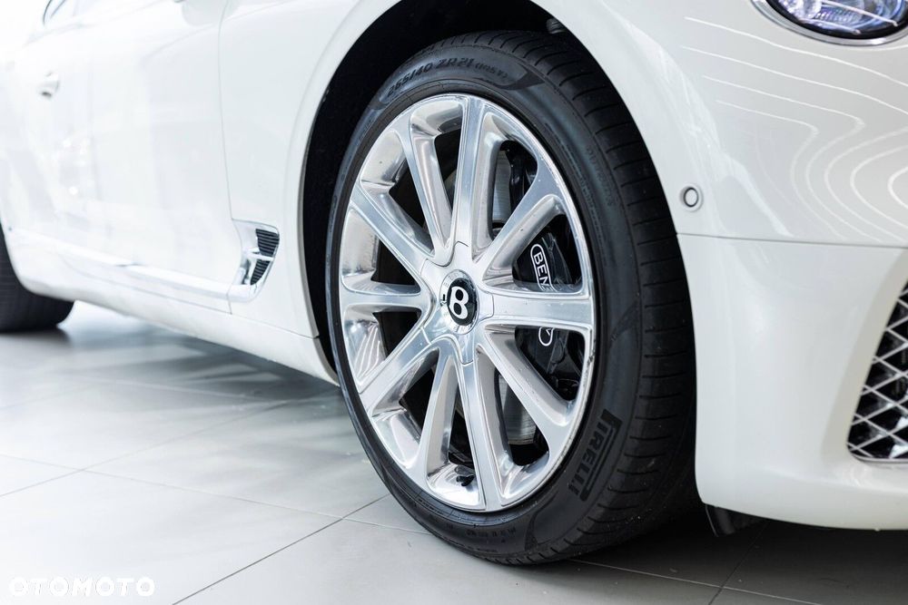 Bentley Continental GT - 24