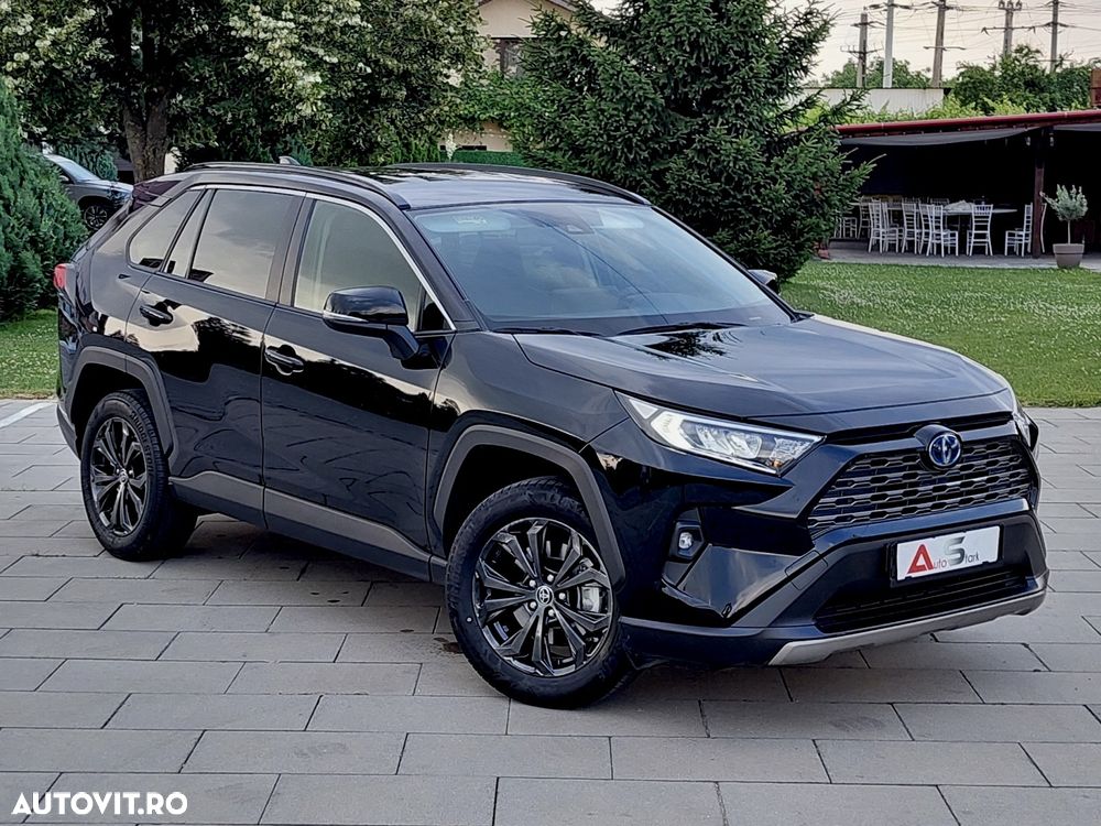 Toyota RAV4 - 10