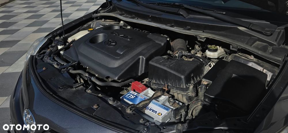 Toyota Corolla - 11