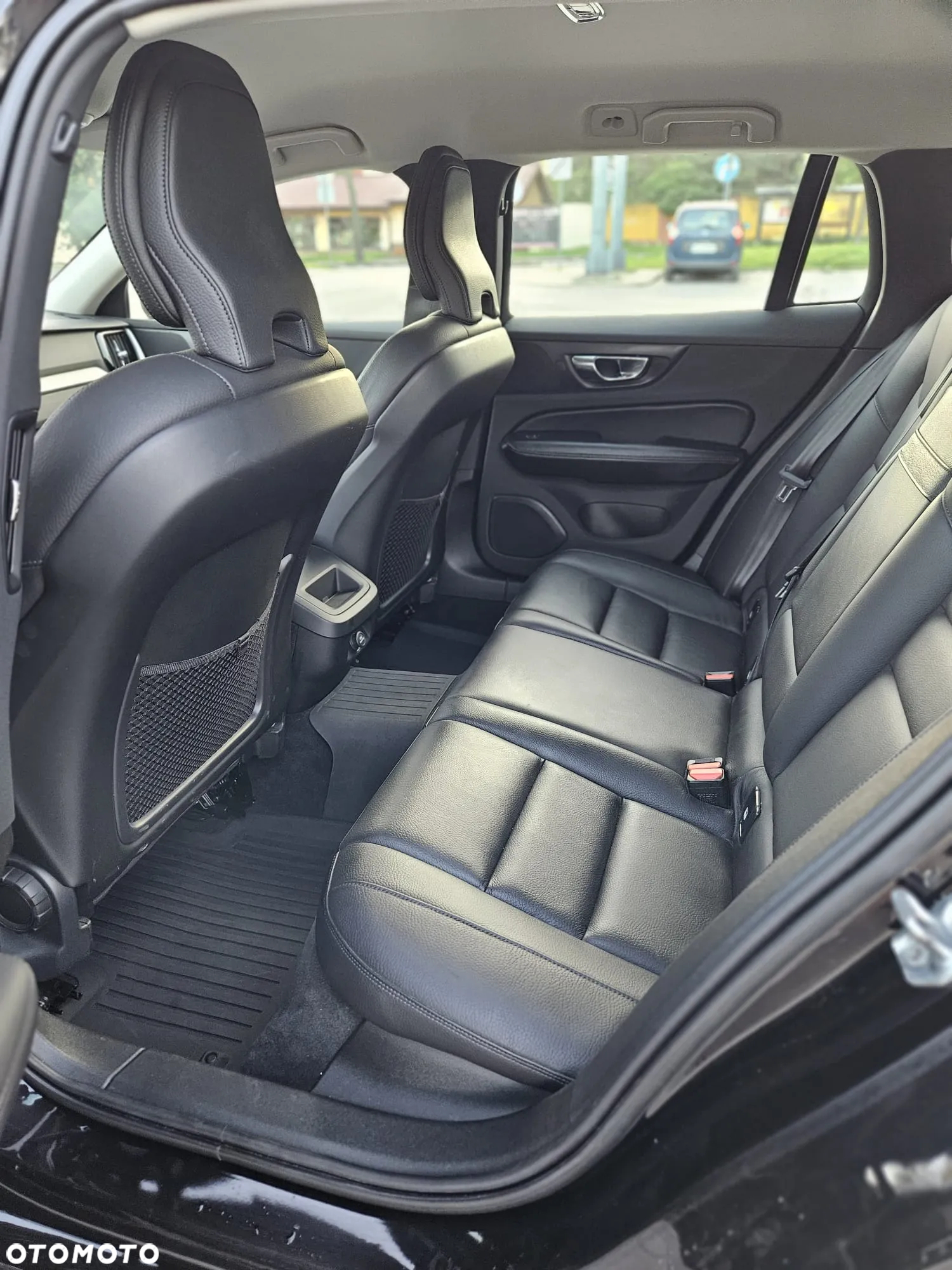 Volvo V60 D4 AWD Geartronic Inscription - 23