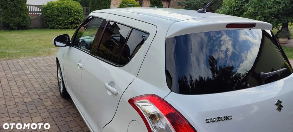 Suzuki Swift 1.2 Premium - 8