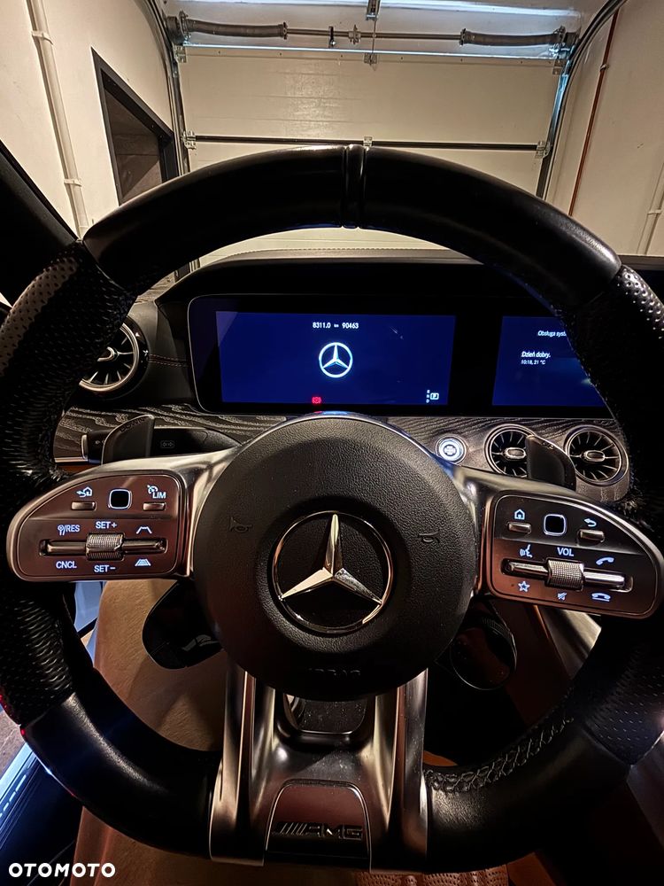 Mercedes-Benz AMG GT 43 4-Matic+ - 11