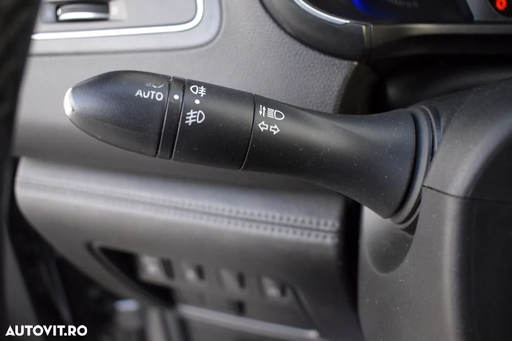 Renault Koleos ENERGY dCi 175 4WD INTENS - 28