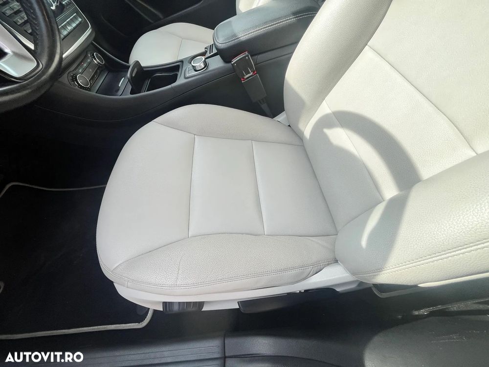 Mercedes-Benz A 180 BlueEfficiency 7G-DCT - 16