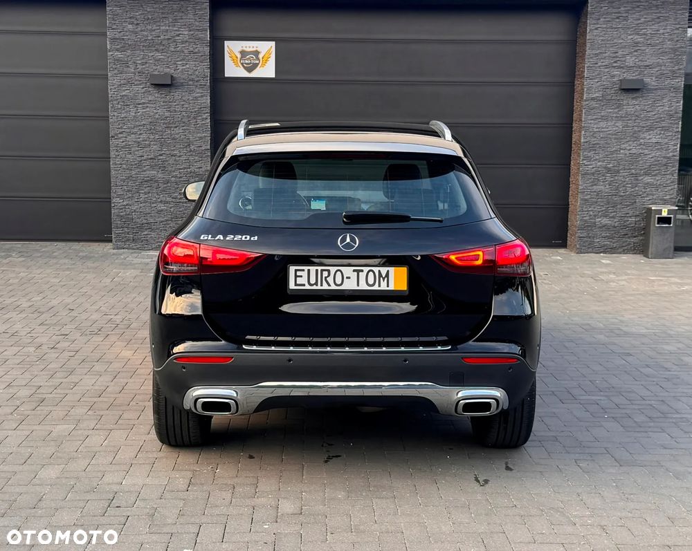 Mercedes-Benz GLA 220 d Progressive - 5