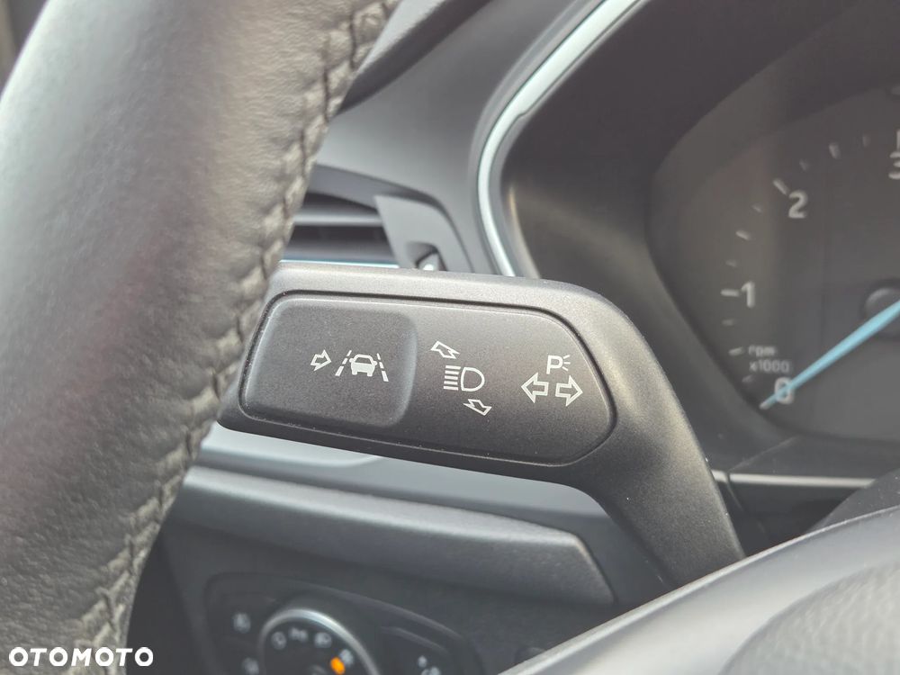 Ford Focus 1.5 EcoBlue Titanium Business - 34