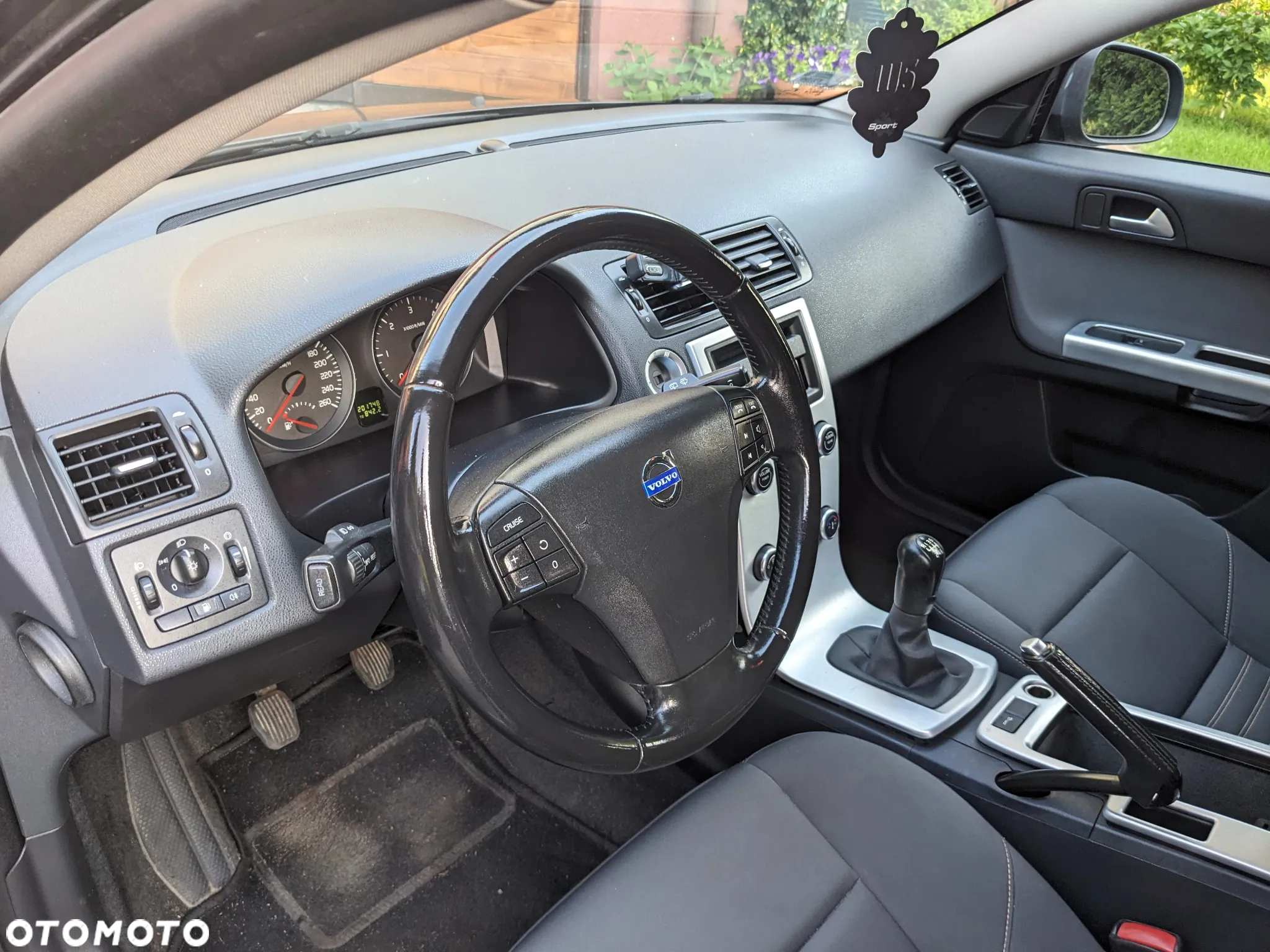 Volvo V50 - 24