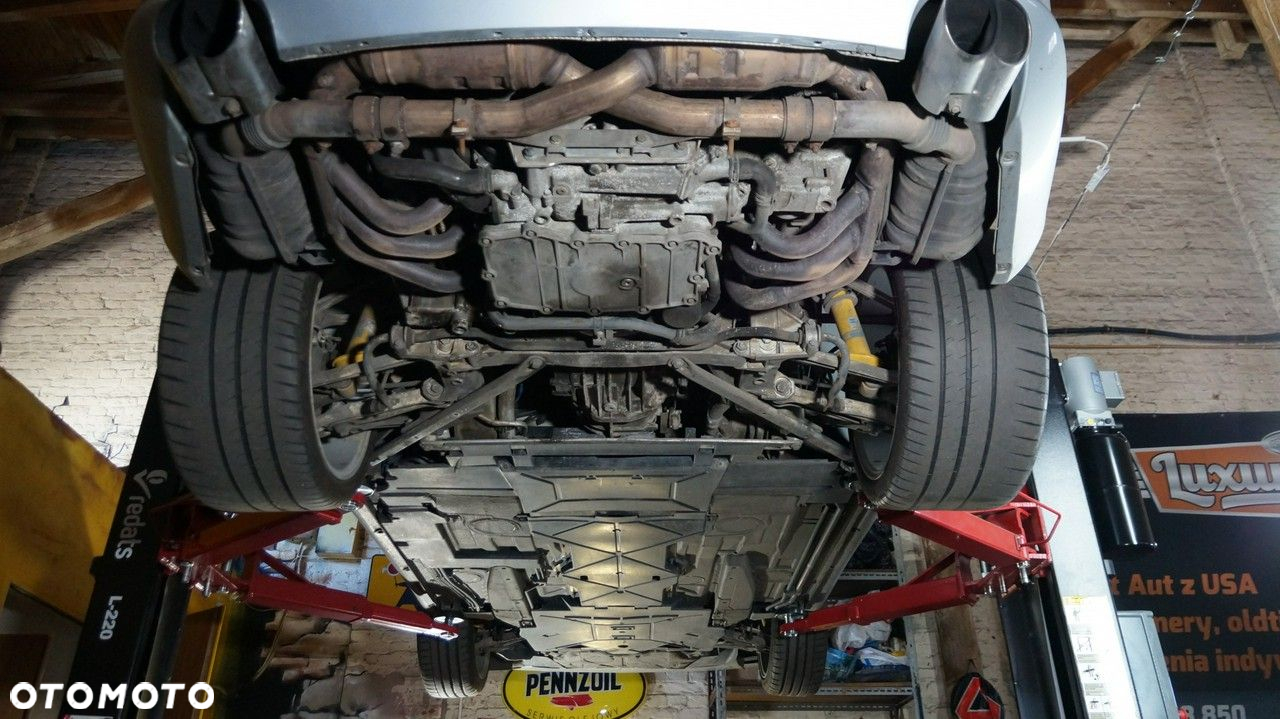 Porsche 911 - 9
