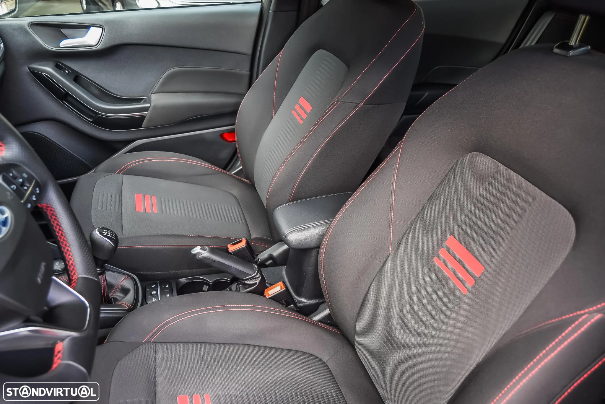 Ford Fiesta 1.0 EcoBoost ST-Line - 13