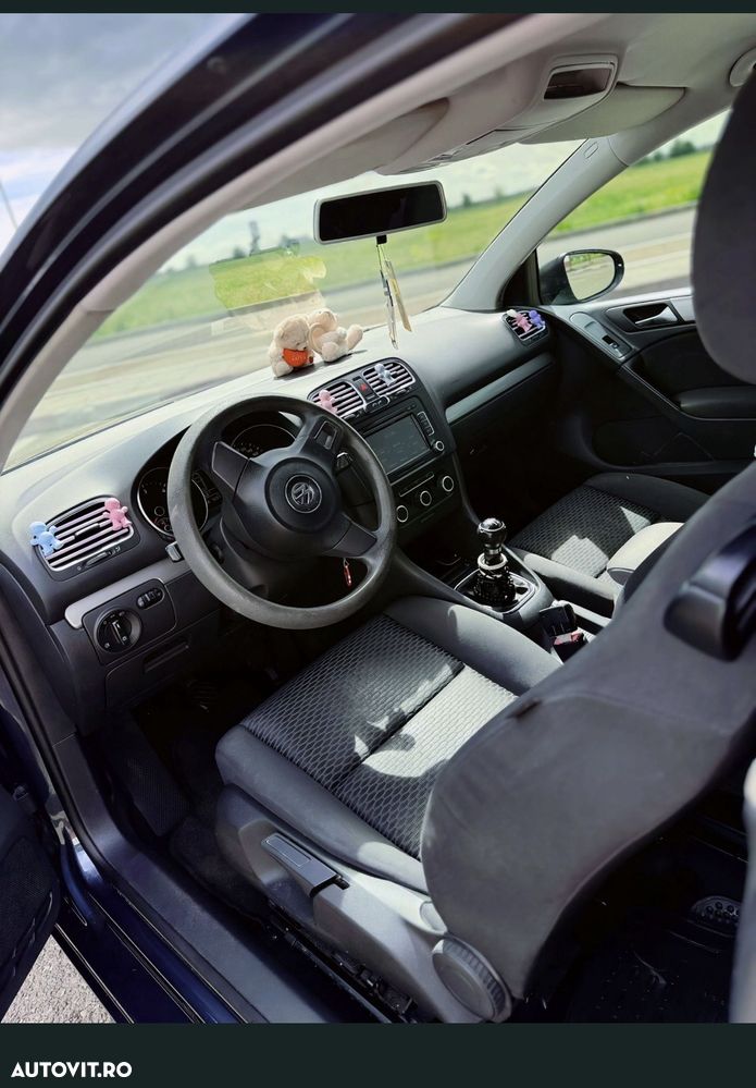 Volkswagen Golf 1.6 TDI BlueMotion Technology DPF Comfortline - 3