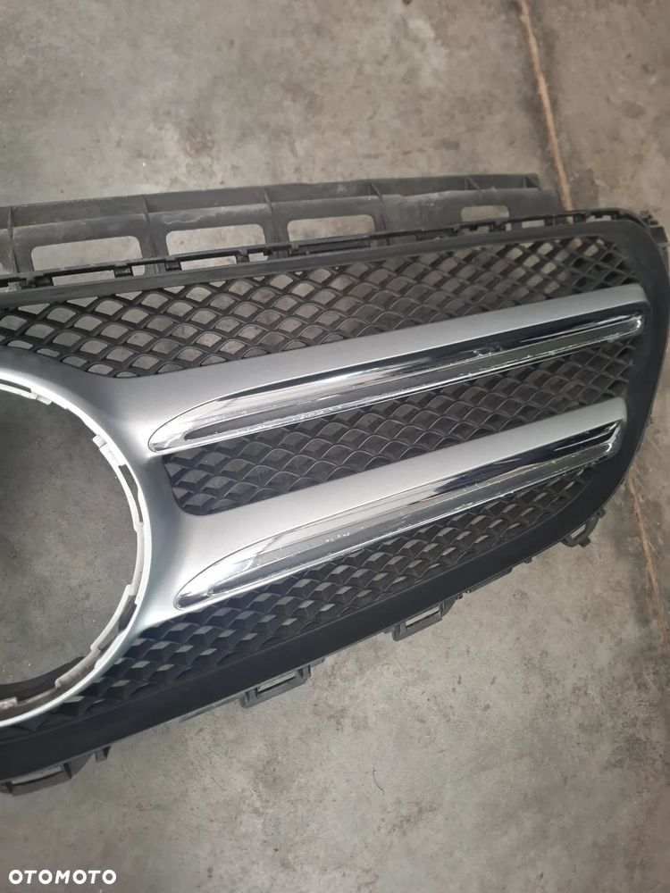 Mercedes atrapa grill W213 A 2138880123 - 3