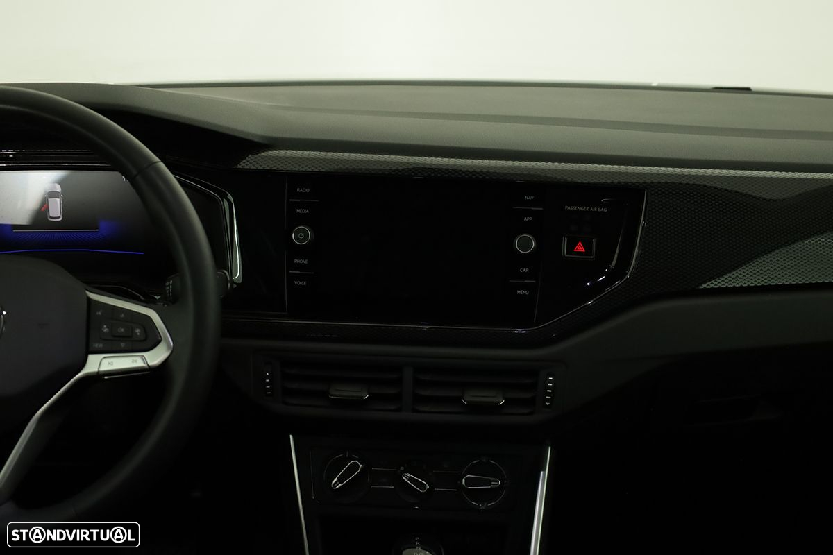 VW Taigo 1.0 TSI Urban DSG - 9