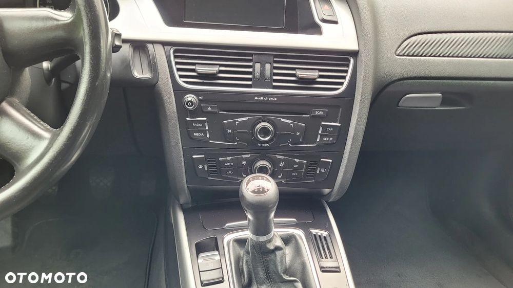 Audi A4 Avant - 29