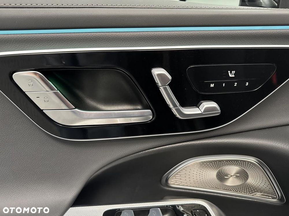 Mercedes-Benz Klasa E 220 d 4Matic 9G-TRONIC Edition AMG Line - 12
