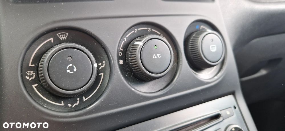 Citroën C3 Picasso 1.4i Attraction - 15