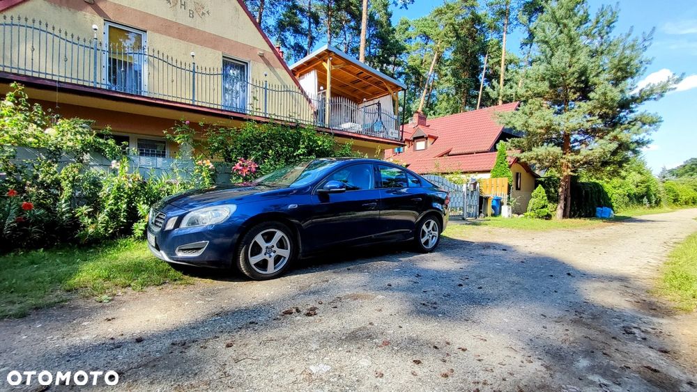 Volvo S60 - 2