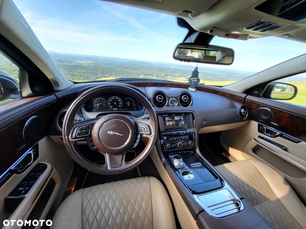 Jaguar XJ 3.0 V6 Kompressor Langversion Premium Luxury - 8