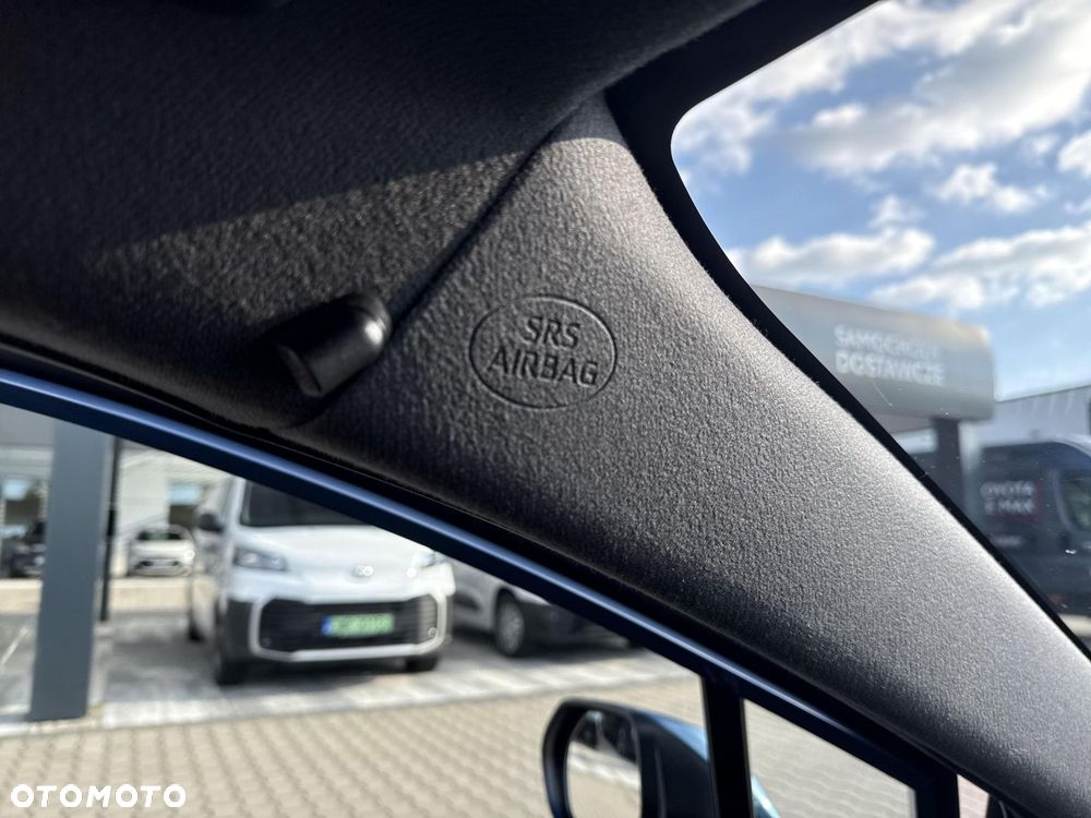 Toyota Corolla 1.8 Hybrid Comfort - 24