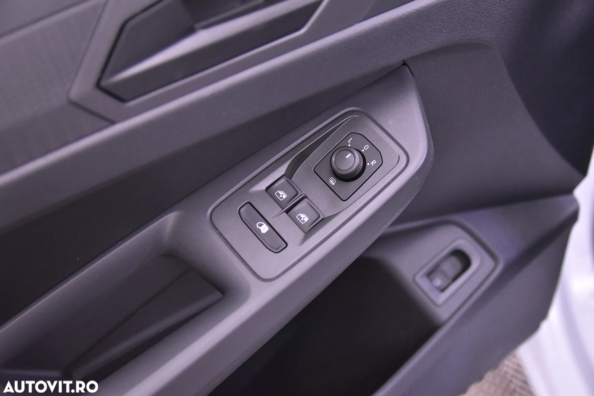 Ford Transit Connect - 12