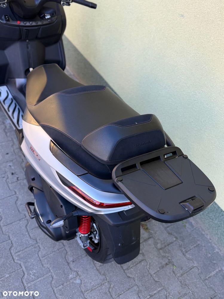 Piaggio MP-3 - 20