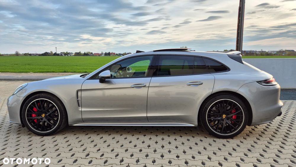 Porsche Panamera Turbo GPF - 30