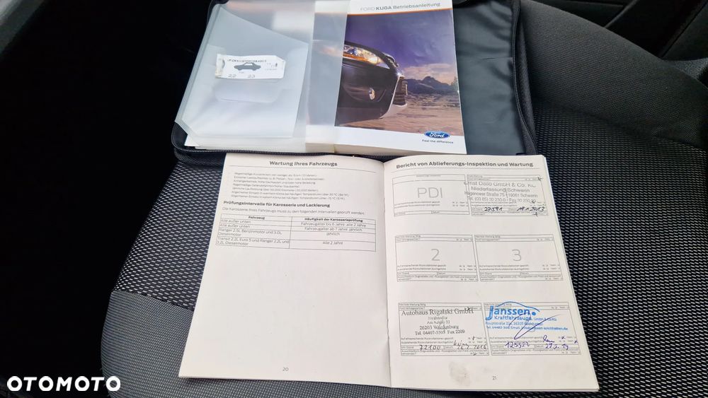 Ford Kuga 2.0 TDCi 2x4 Champions Edition - 34